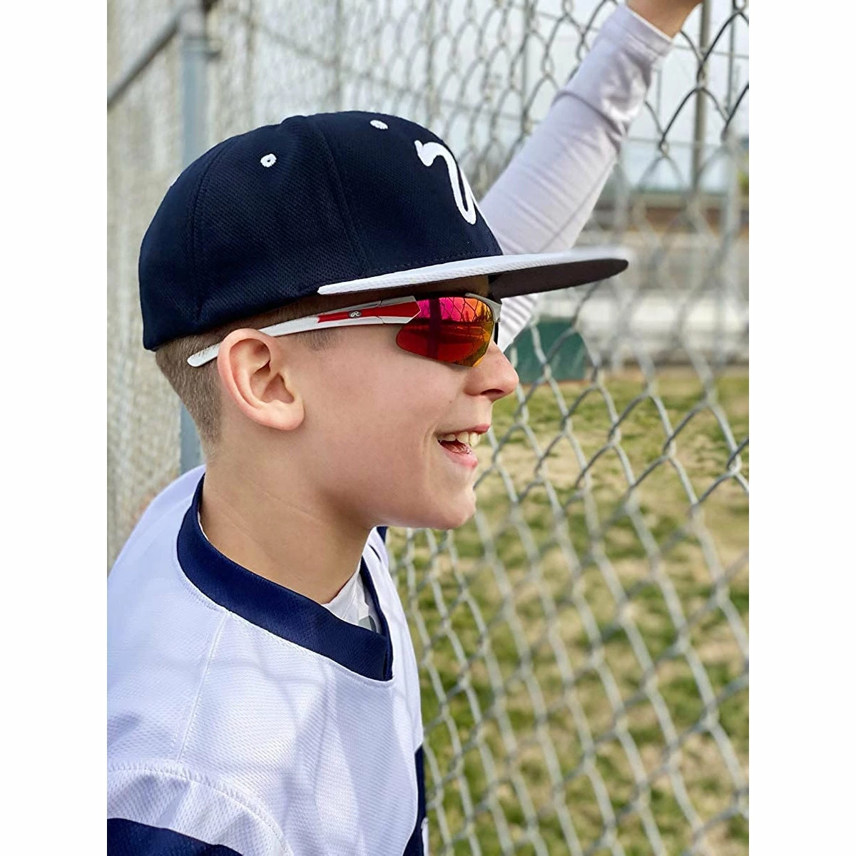 RAWLINGS Youth Sports Baseball Sunglasses Durable 100% UV Poly Lens, Shielded Lens (White/Red) 6 RAWLINGS Youth Sports Baseball Sunglasses Durable 100% UV Poly Lens, Shielded Lens (White/Red) - Image 6