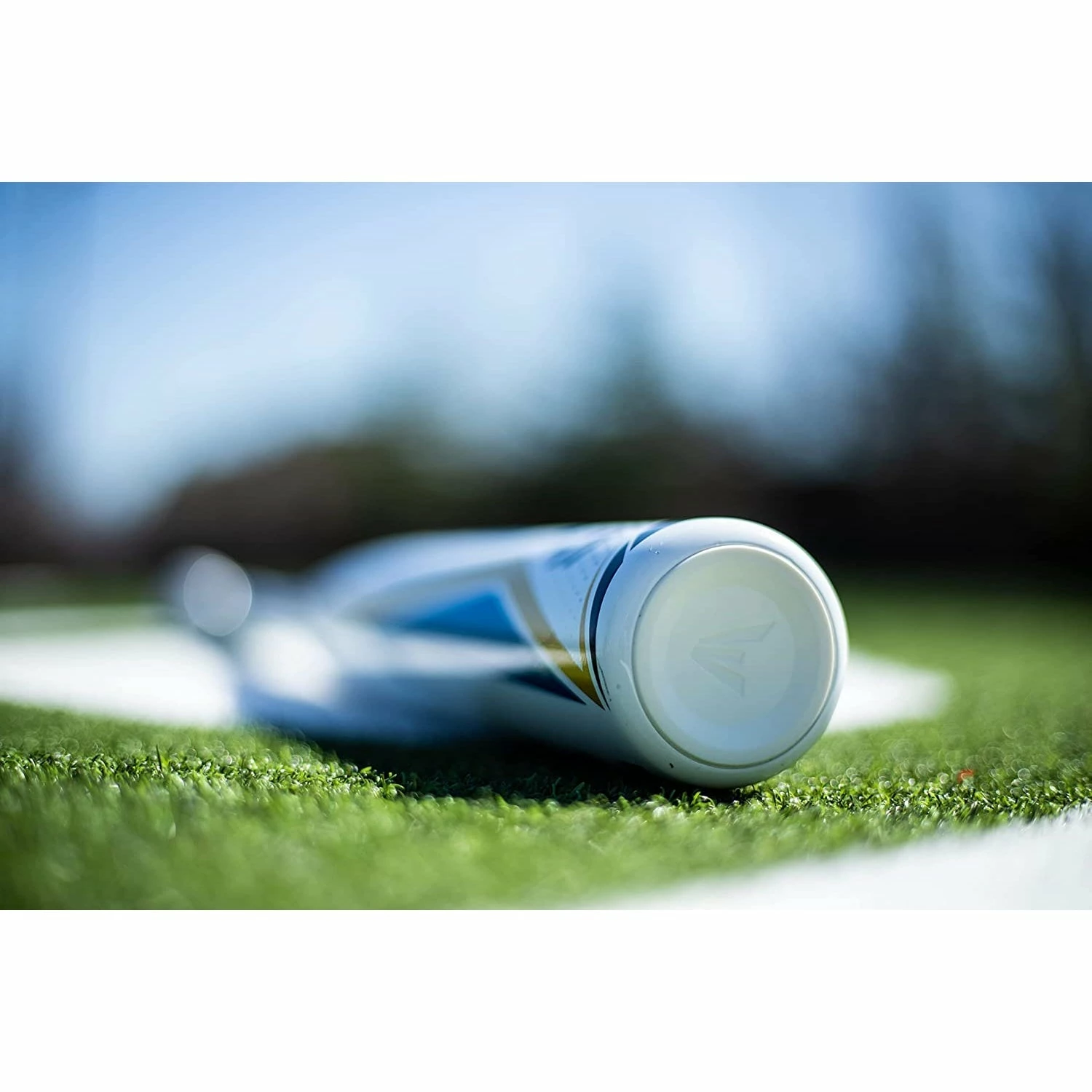 Easton Ghost USA, USSSA, NSA, ISA, WBSC 2 1/4" Fastpitch Bat 2022, 30" / 19 Oz / -11 (White) 7 Easton Ghost USA, USSSA, NSA, ISA, WBSC 2 1/4" Fastpitch Bat 2022, 30" / 19 Oz / -11 (White) - Image 7